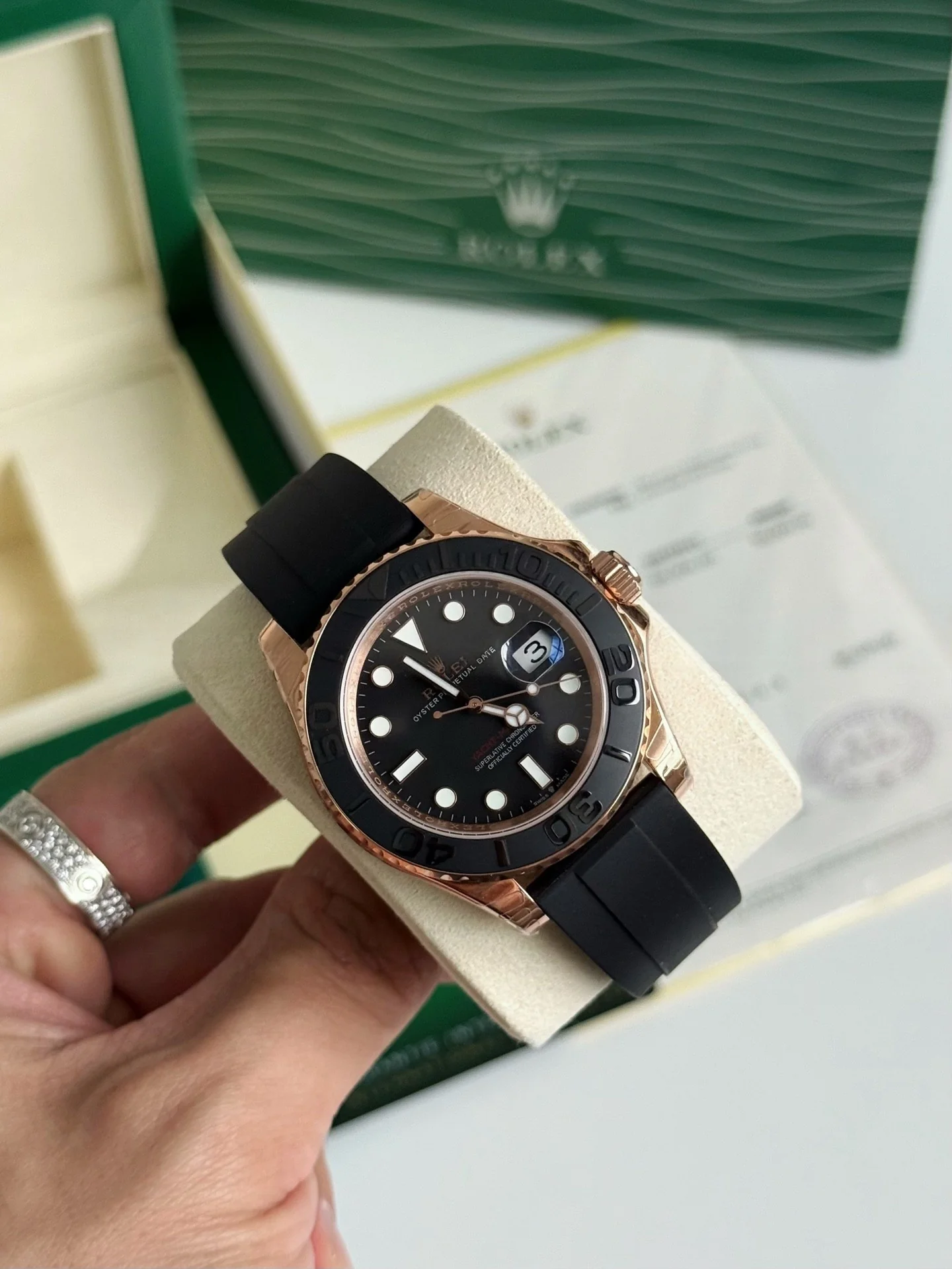 AAAWatch Luxury Diver Automatic Watch, Rose Gold Case Black Ceramic Bezel, Black Rubber Strap Luminous Date Wristwatch for Men