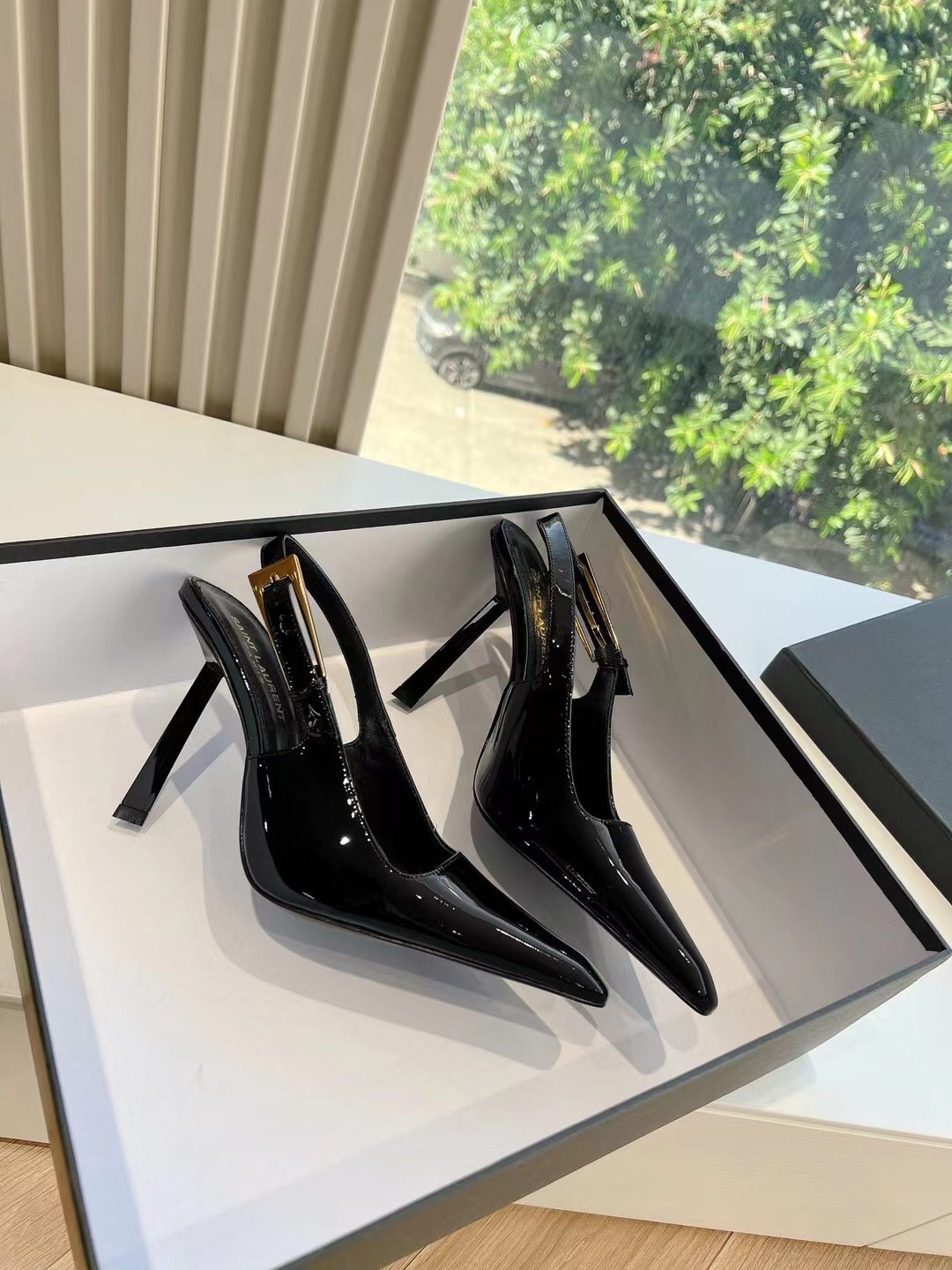 TOP Yves Saint Laurent YSL Cow Patent Leather High Heels 10CM - 4 Colors