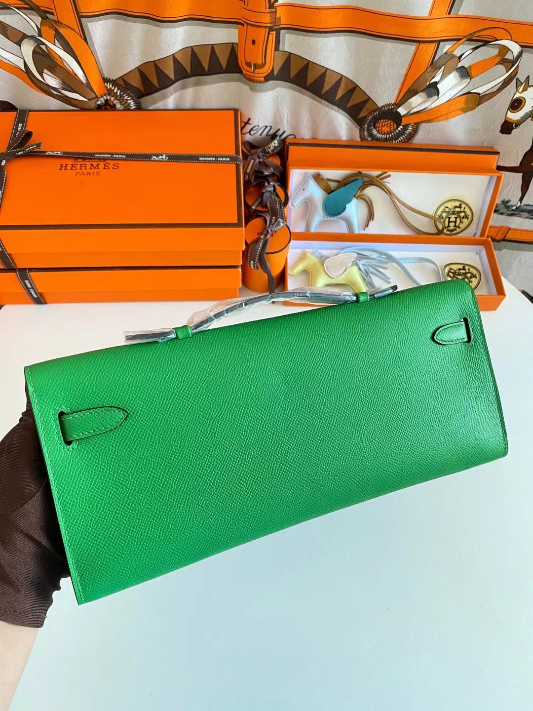 TOP HERMES Kelly Cut Elan 31 Clutch - Green & SHW
