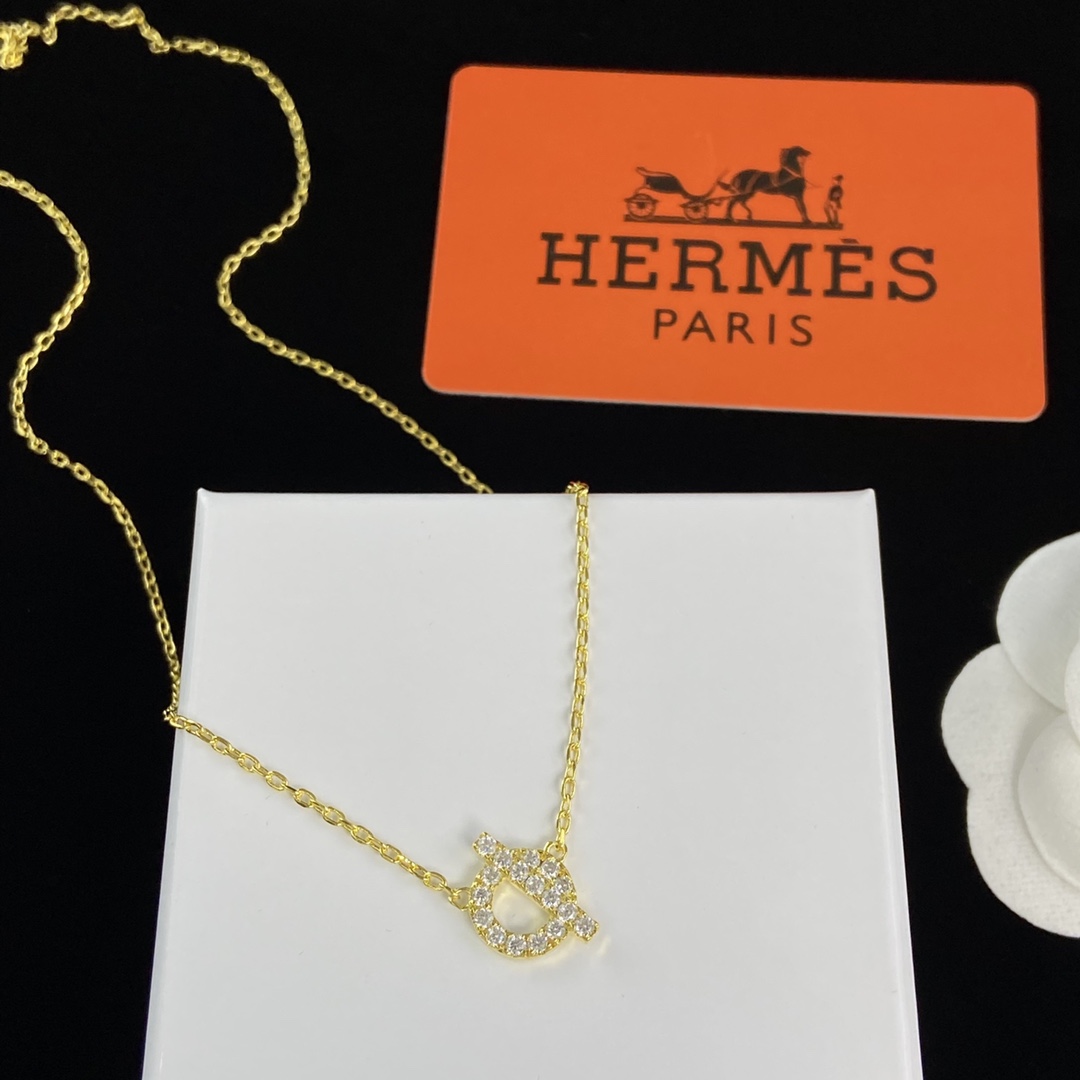 TOP HERMES Necklace Earrings Bracelet Ring Set - Gold