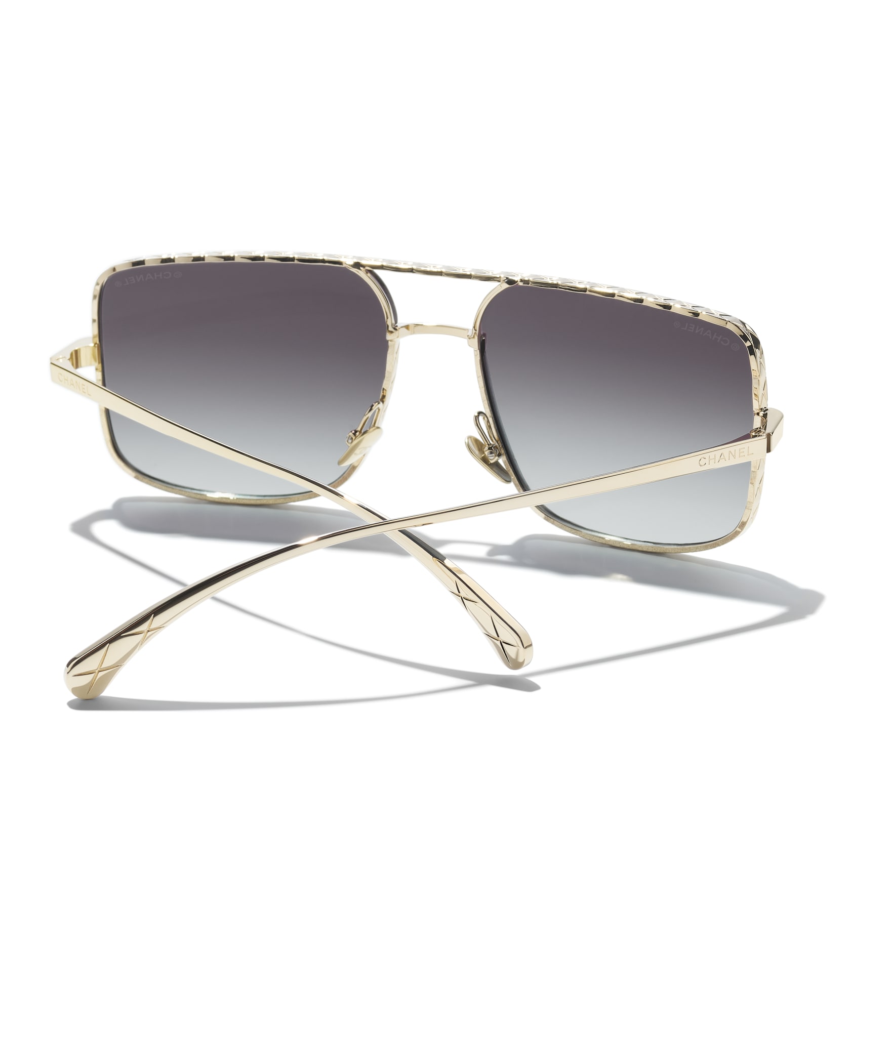 CHANEL Pilot Sunglasses A71756X01060L