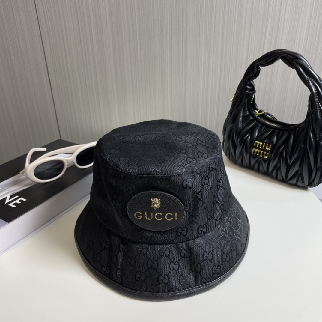 TOP GUCCI Supreme Bucket Hat with Logo - 2 Color