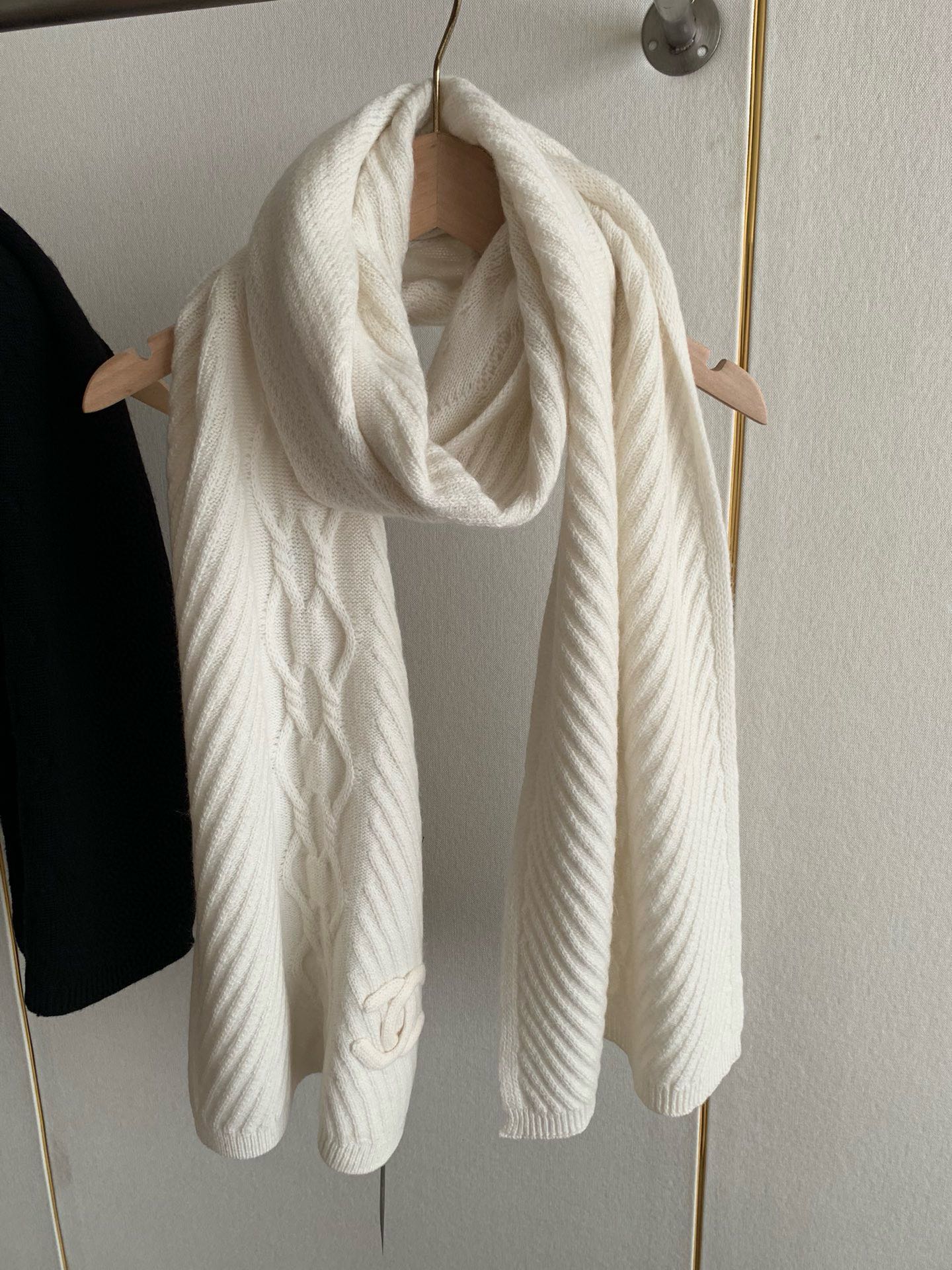 TOP CHANEL CC Scarf 30*200cm - 2 Colors