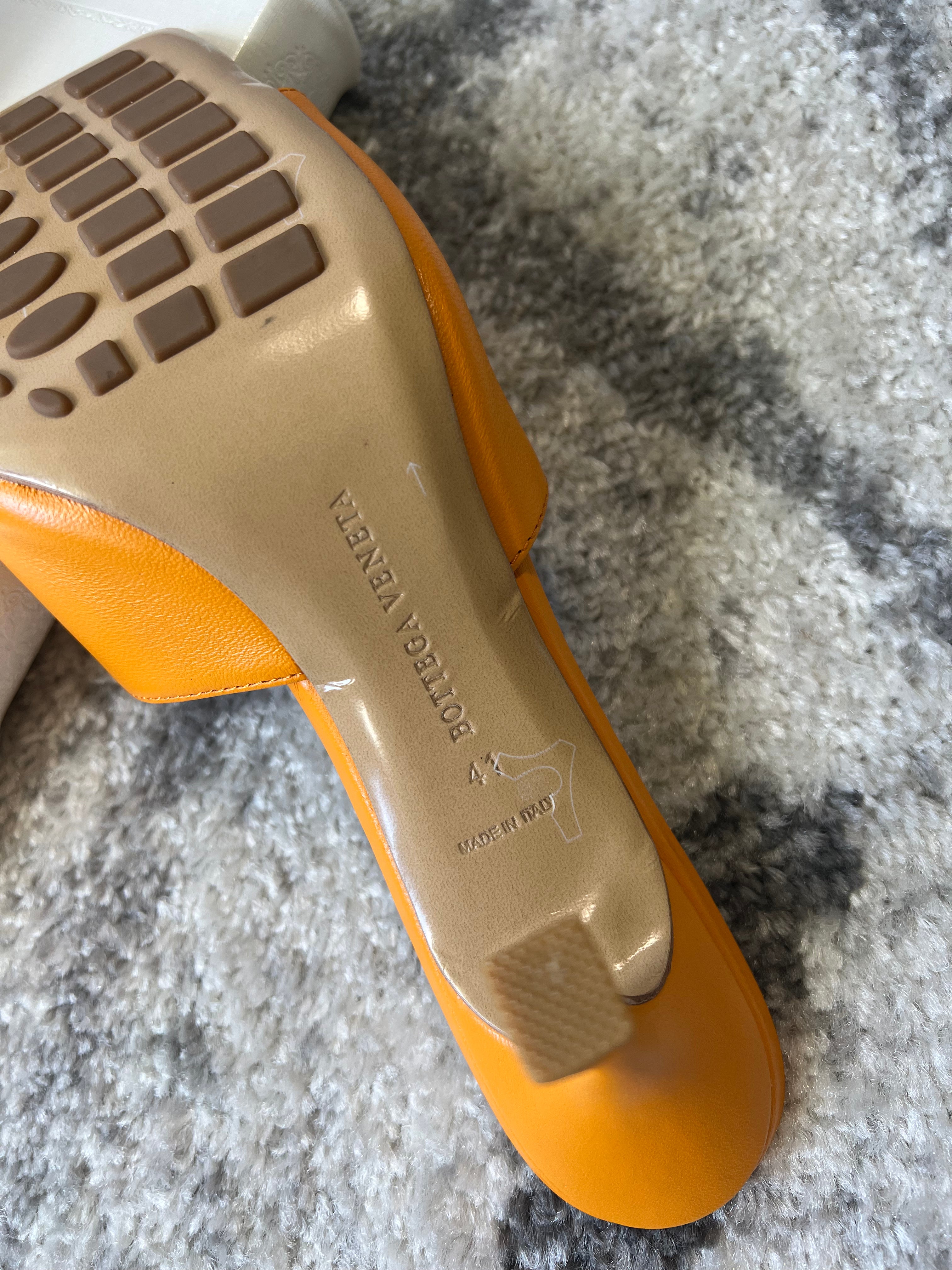 TOP Bottega Veneta BV BV Stretch Leather Heeled Sandals - Orange
