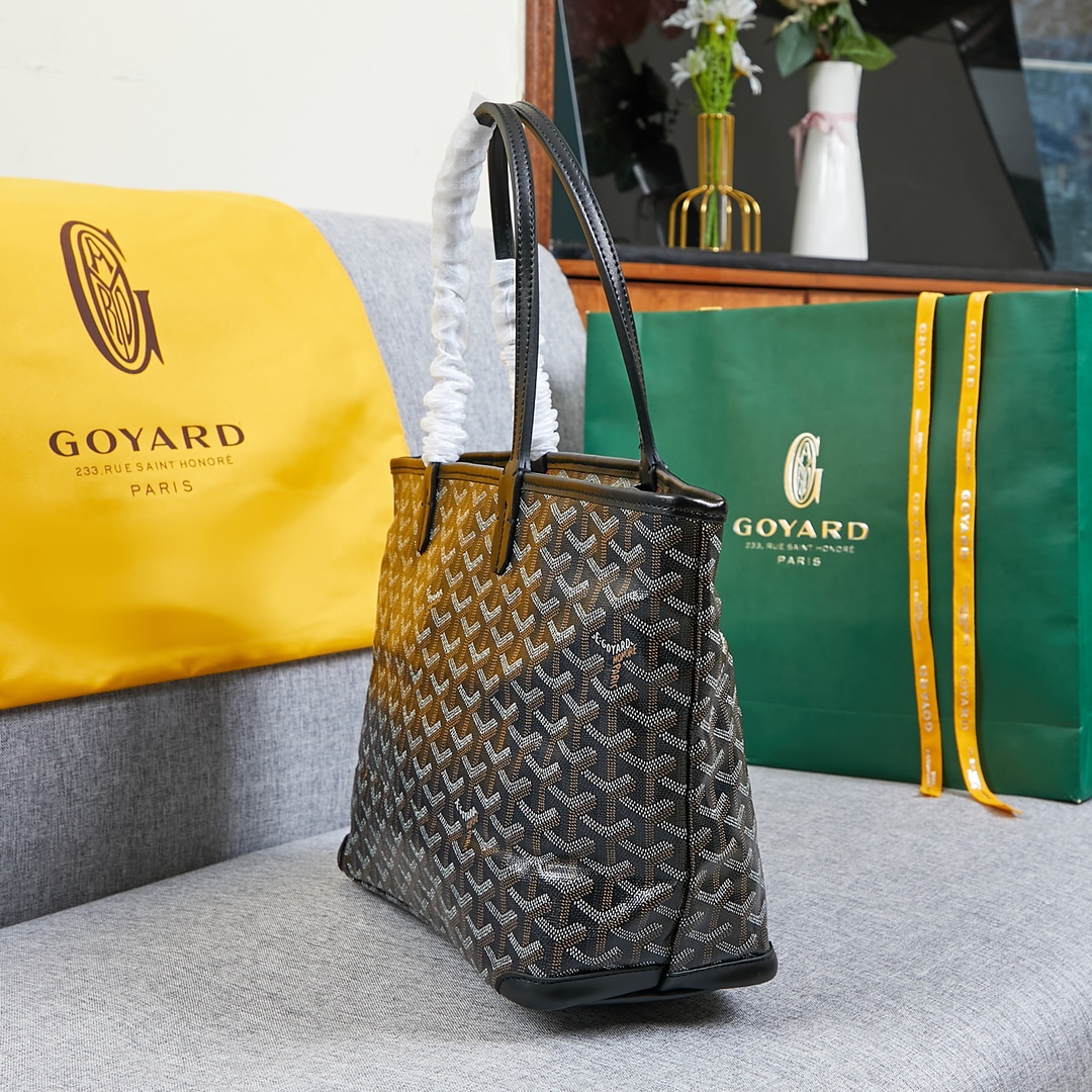 Goyard artois bag black