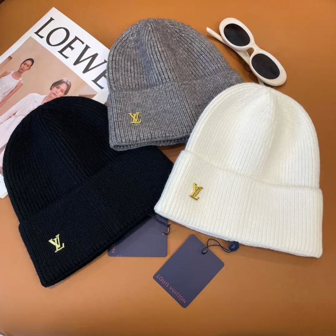 Louis Vuitton Ribbed Cuffed Knit Beanie with Metal LV Logo, Unisex Warm Winter Hat