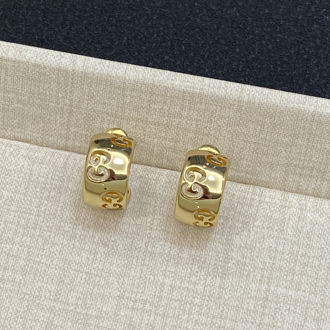 TOP GUCCI GG Ring + Earrings + Necklace - Gold