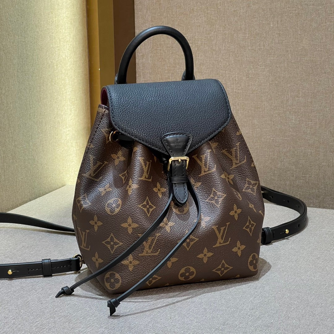 TOP Louis Vuitton LV L*V Montsouris Monogram BB Backpack 17/20/10.5cm - Black