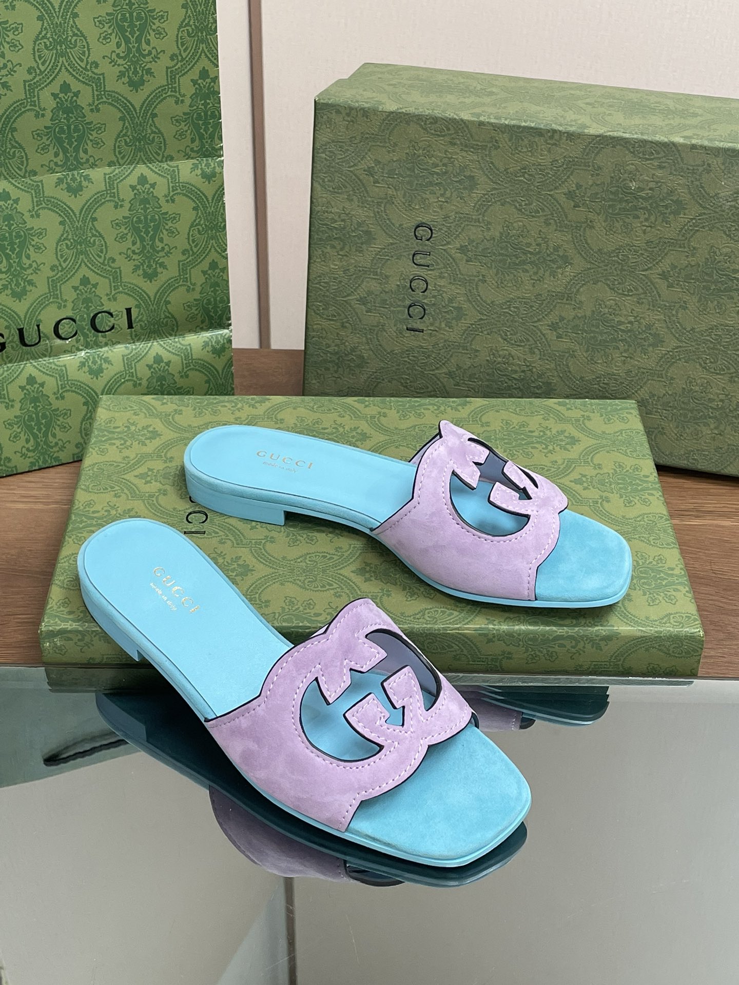 TOP GUCCI GG Hollow Contrasting Colors Flat Slippers - 3 Color