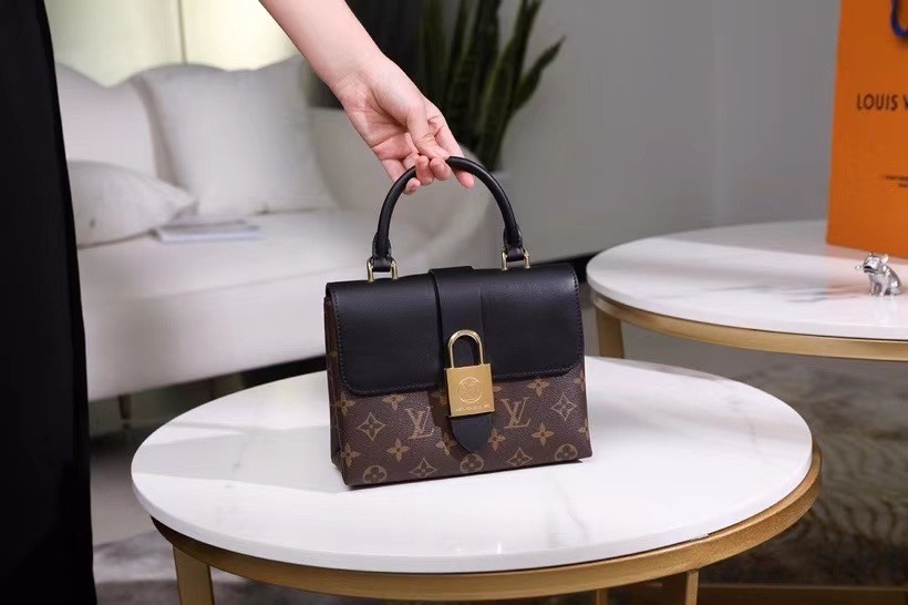 Louis Vuitton Locky BB M44141