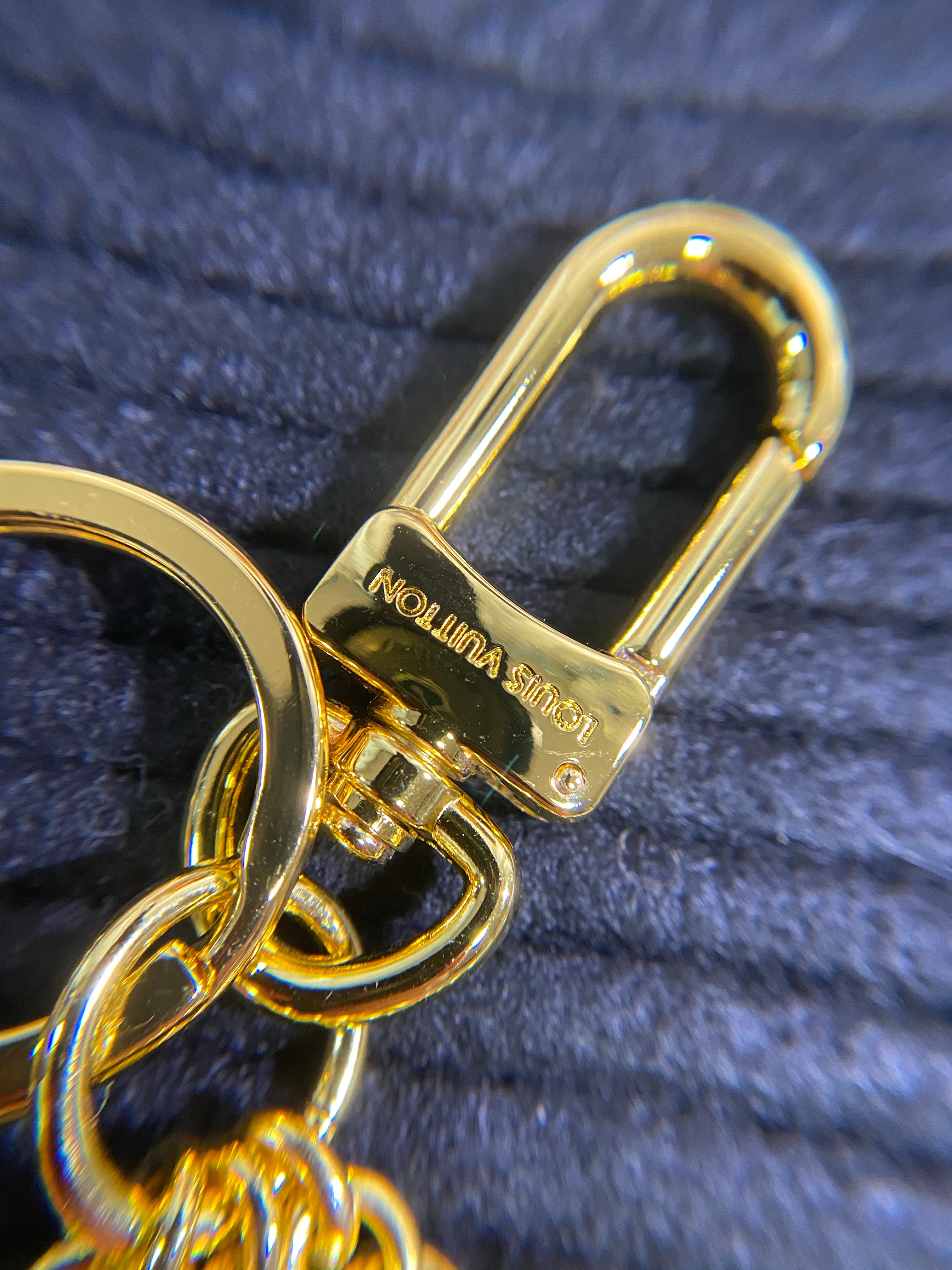 TOP Louis Vuitton LV LV Colorline Bag Charm Key Holder
