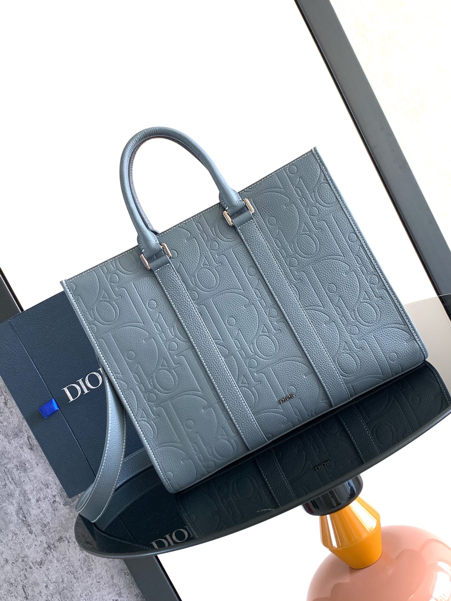 TOP Christian Dior Medium East-West Tote Bag  36 x 30 x 10 cm- 2 Colors