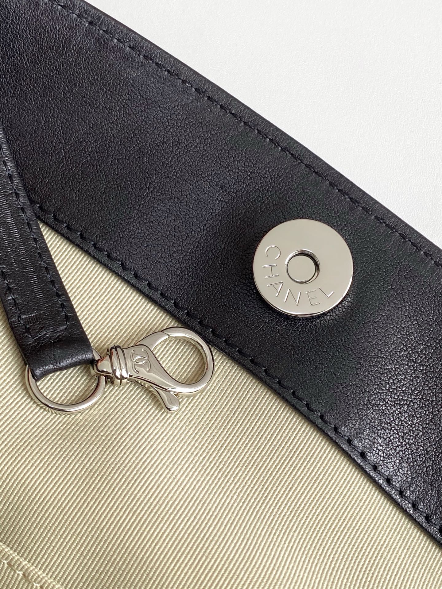 TOP CHANEL Second-Hand Bag 33*22*8cm - Black&SHW