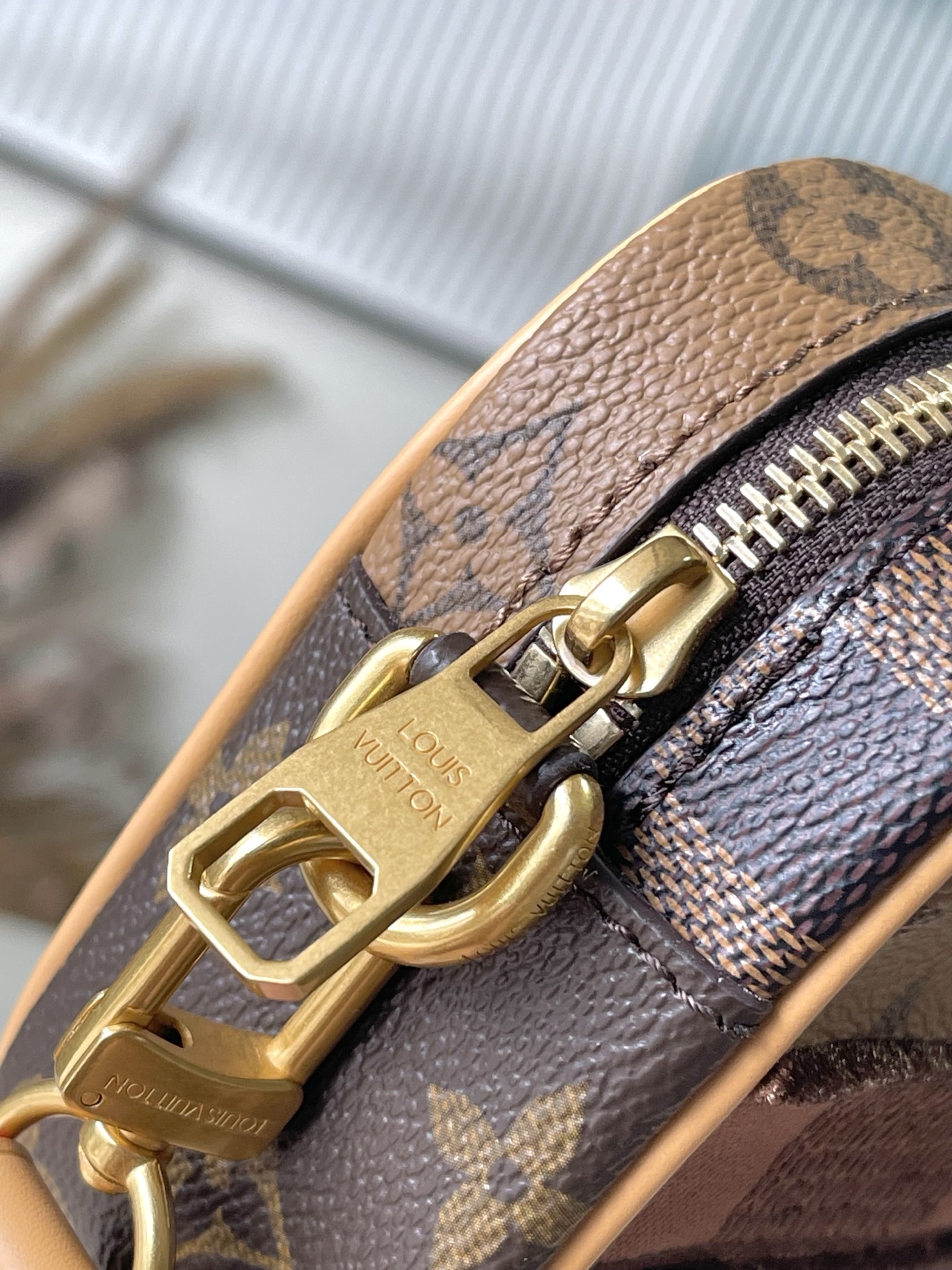 TOP Louis Vuitton LV Damier Monogram Reverse Trocadéro Bag 13 x 6.5 x 20 cm - Brown