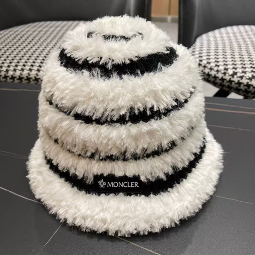 MONCLER Knitted striped bucket hat(Replica)