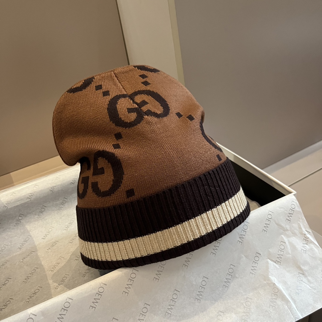 TOP GUCCI Knitted Woolen Hat - Brown