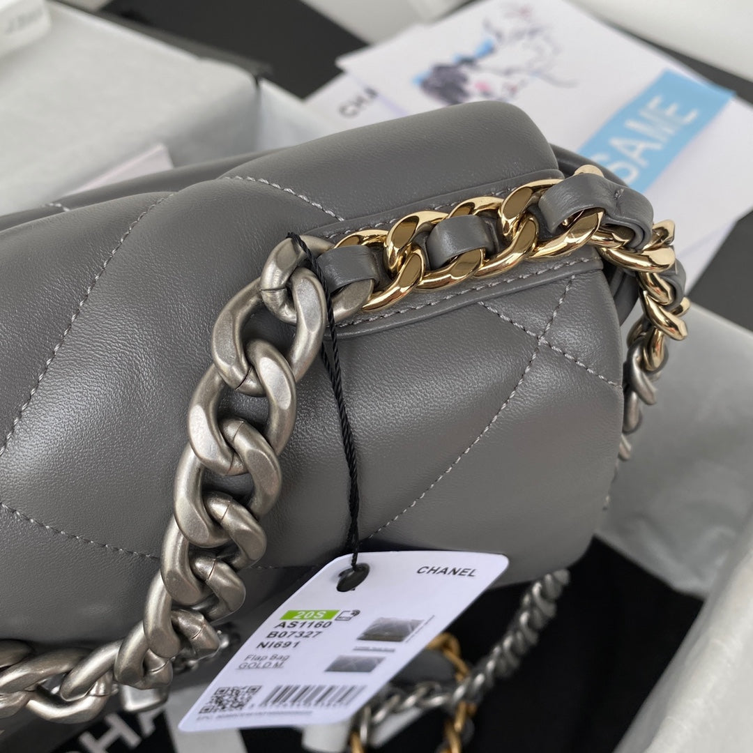 TOP CHANEL 19 Bag 26cm/30cm - Dark Grey w Silver Buckle