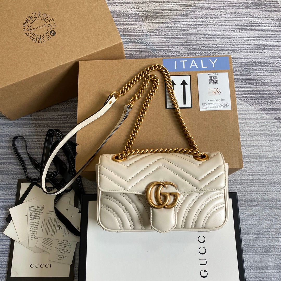 TOP GUCCI G*G Marmont Bag Mini 22cm - White