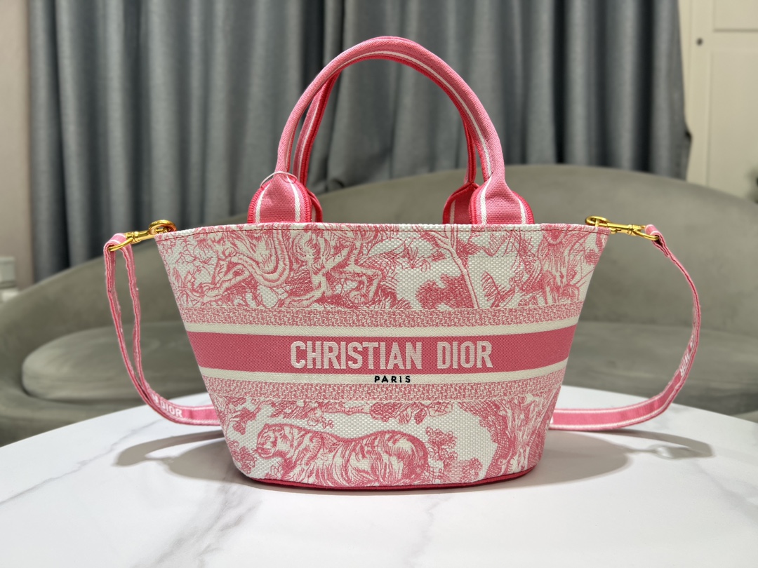 TOP Christian Dior Animal Pattern Embroidery Vegetable Basket Bags 35x20.5x11cm - Fluorescent Powder