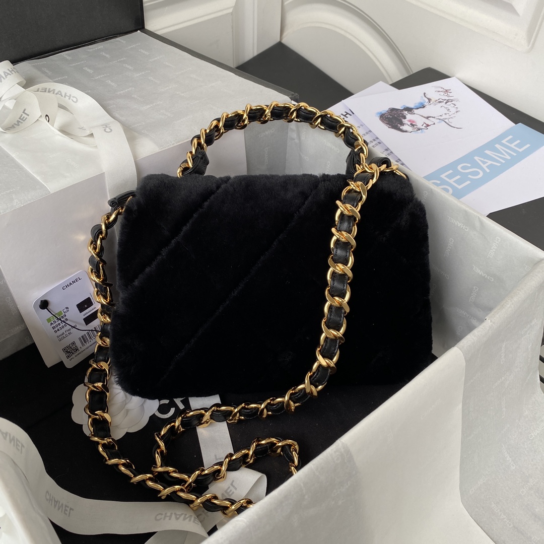 TOP CHANEL Classic Flap Bag Wool 18 X 23 X 9 cm - Black & GHW