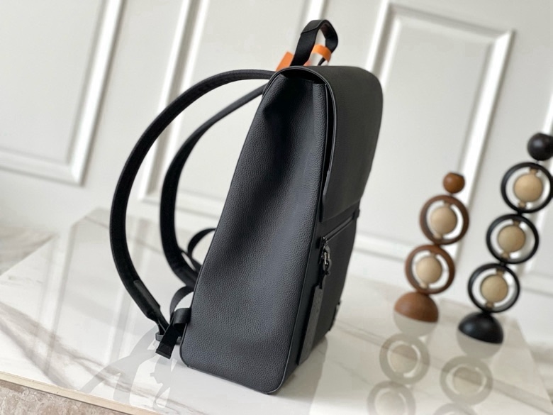 TOP Louis Vuitton LV Fastline Backpack 32x39x12cm - Black