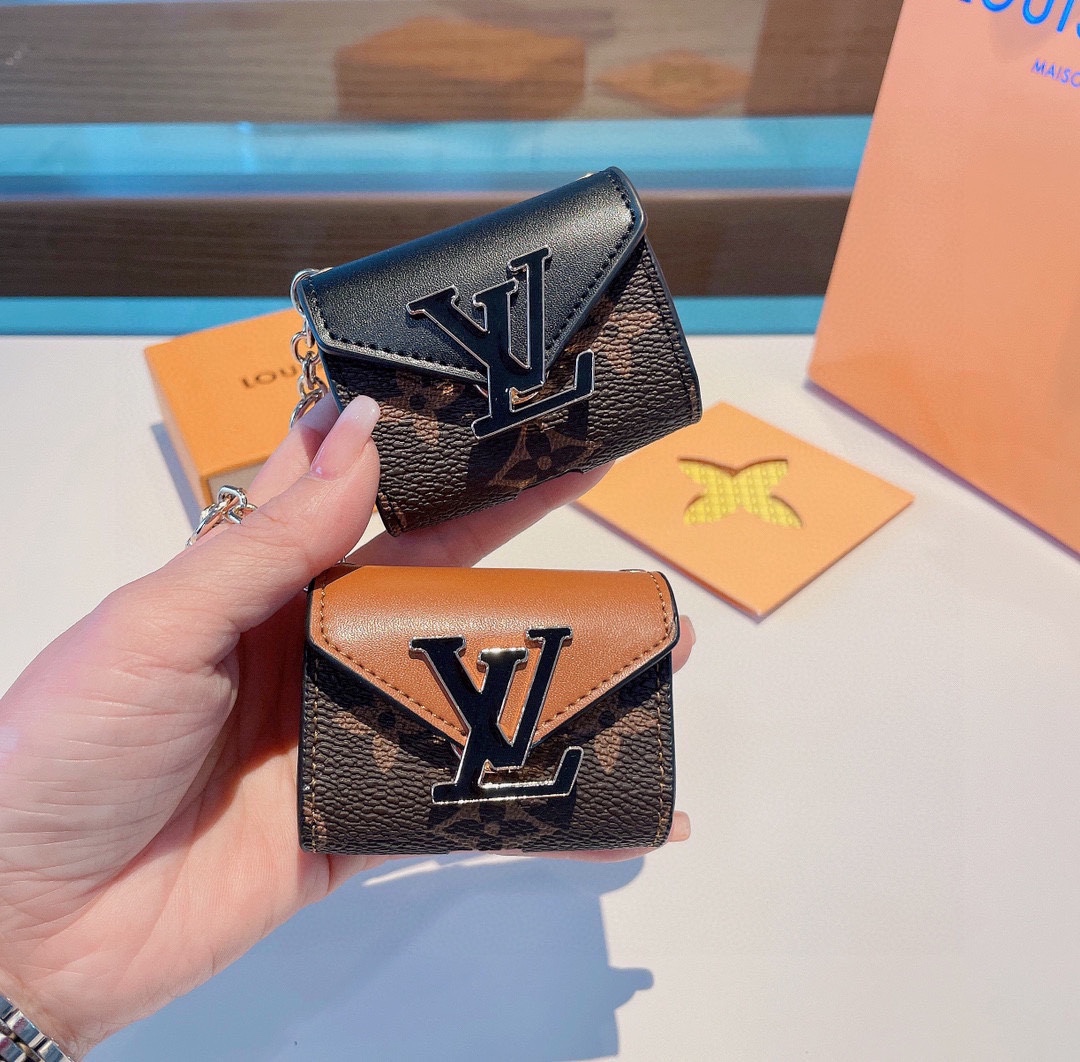 TOP Louis Vuitton LV Keychain Bag  - 2 Style
