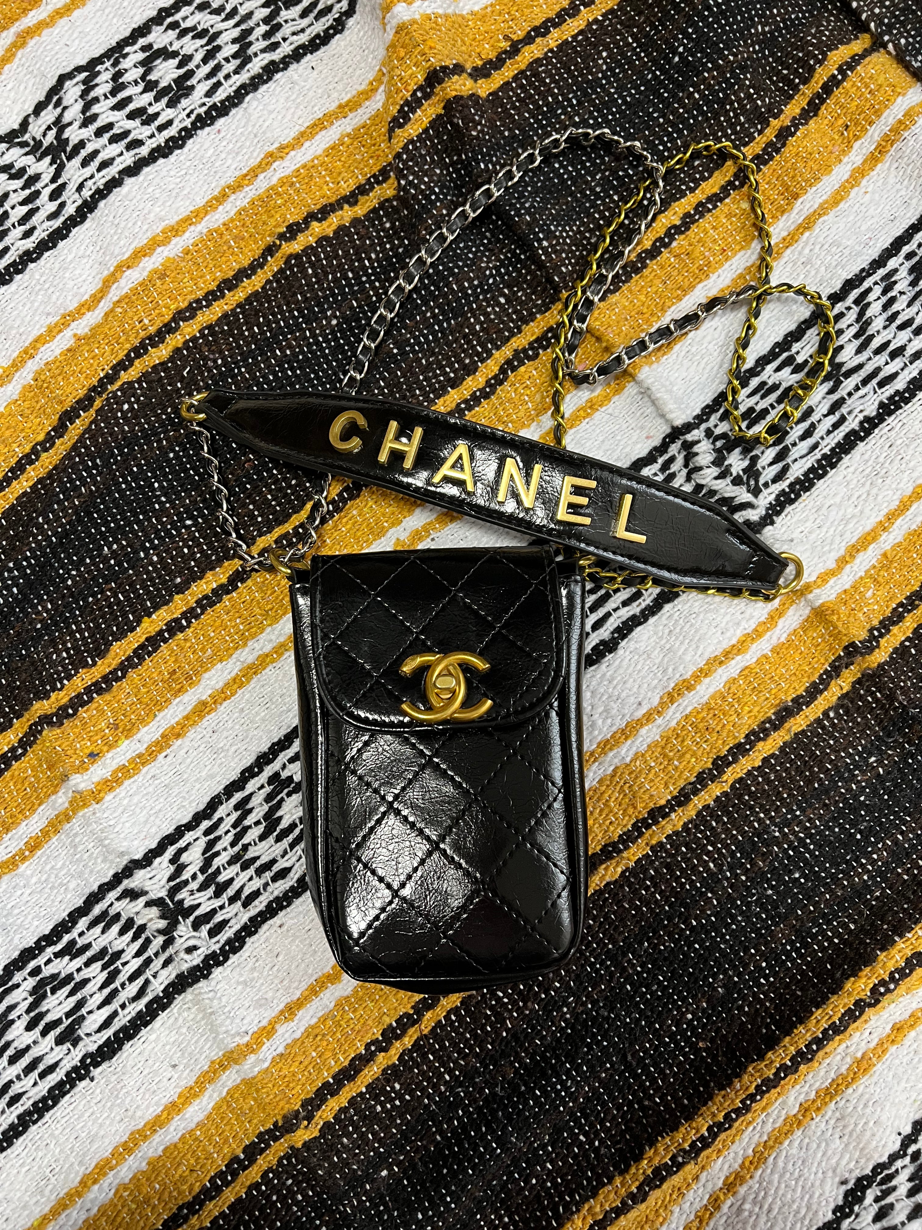 TOP CHANEL Phone Box Bag - Black