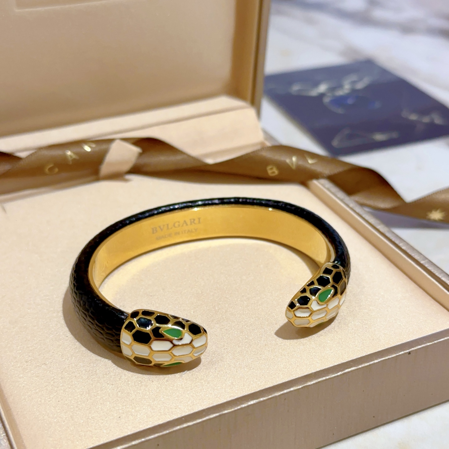 TOP BVLGARI Bracelet - 4 Colors