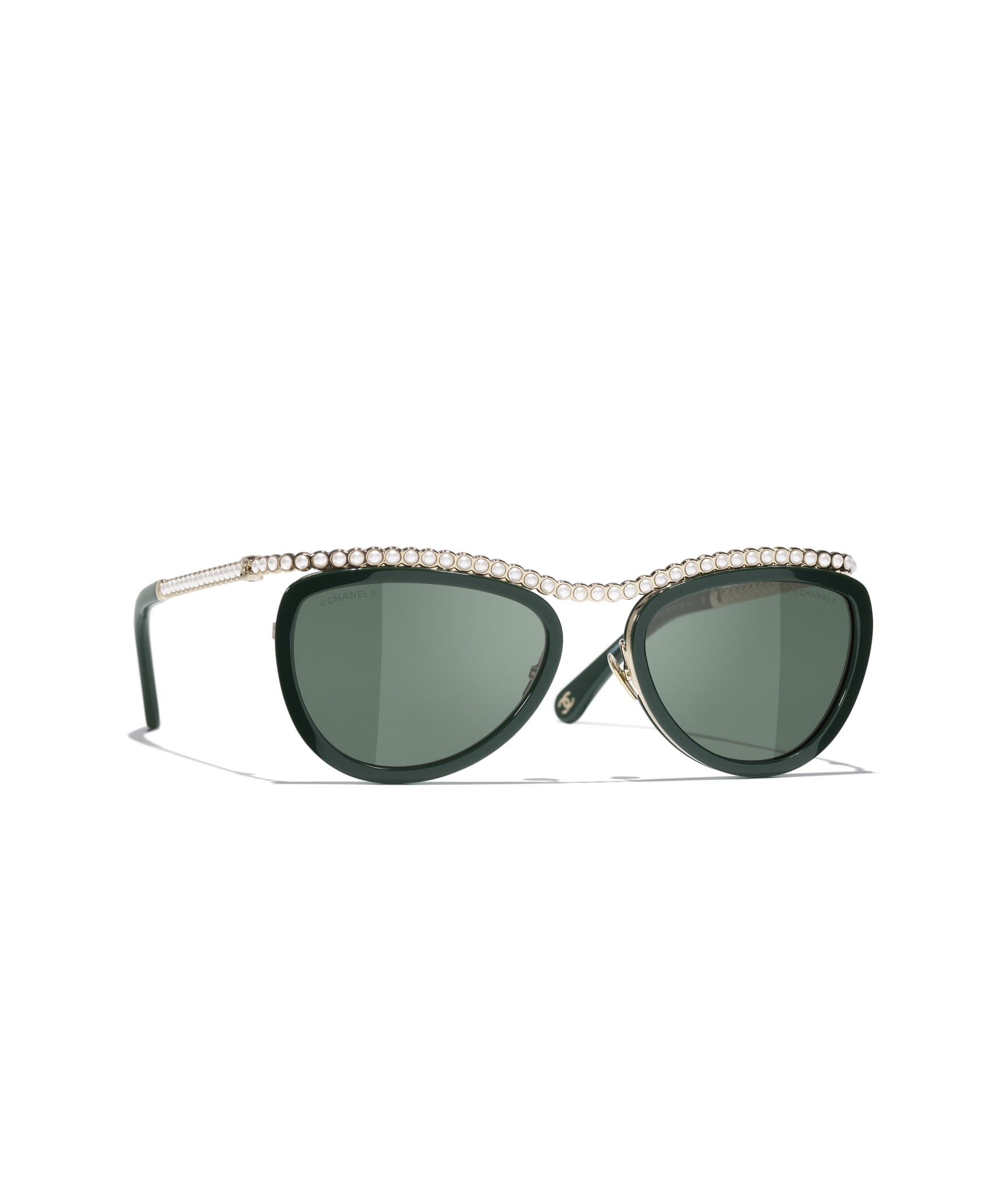 CHANEL Cat Eye Sunglasses A71775X08222S