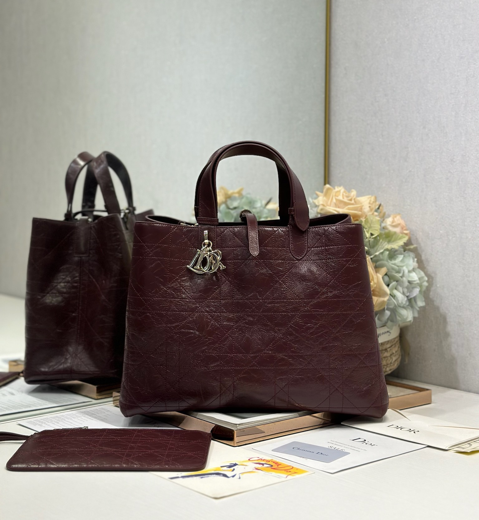 TOP Christian Dior Toujours Bag Wrinkled Leather 28x21x16cm/37x26x18cm - 2 Color