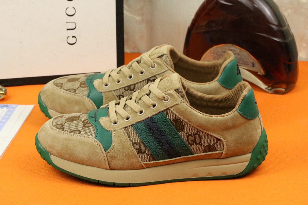 TOP GUCCI  SNEAKER-2 Colors