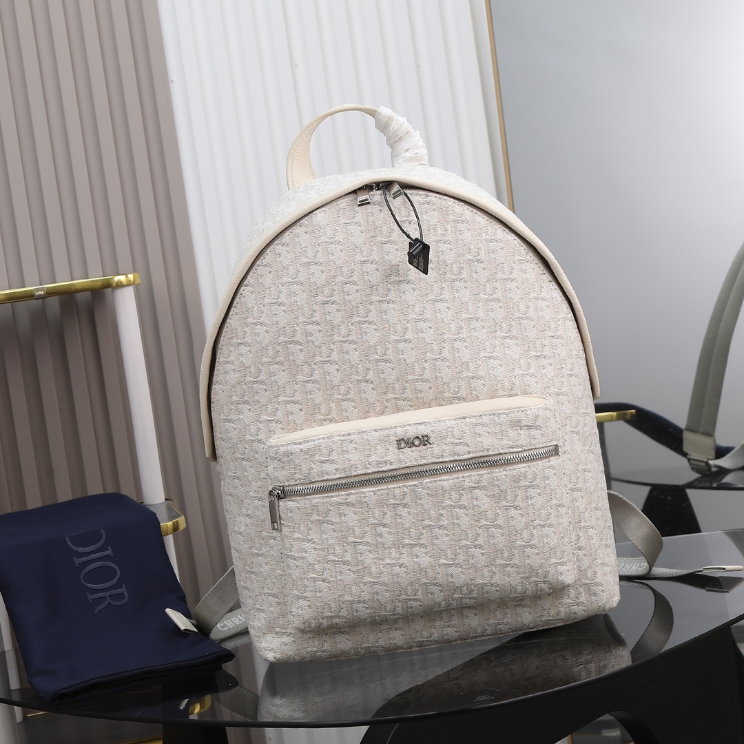TOP Christian Dior Obliqu Backpack Embellished With Cowhide - 30x42x15cm