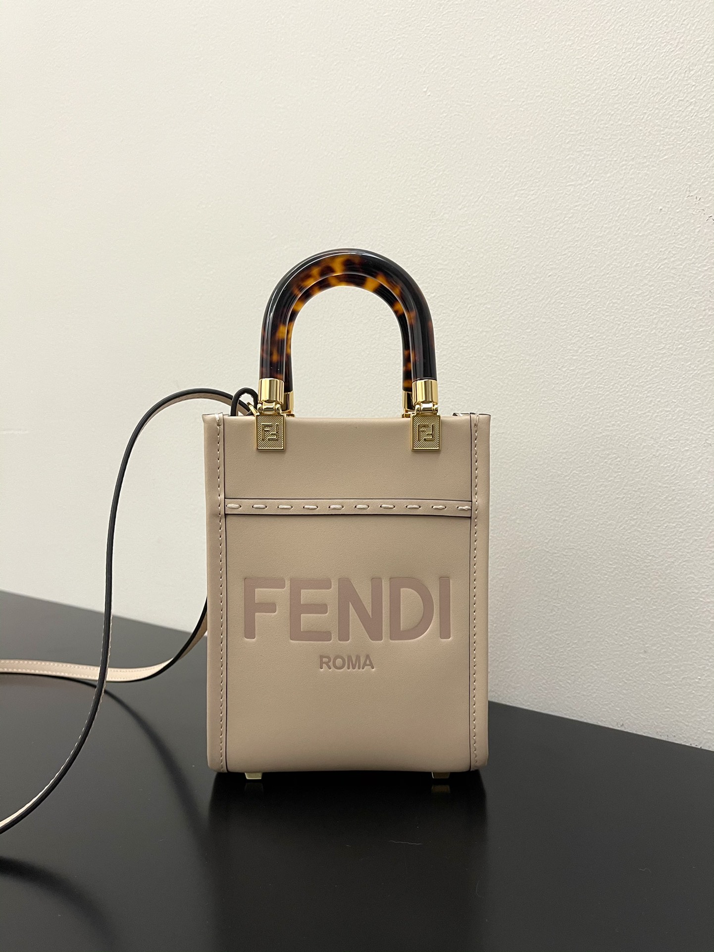 TOP FENDI Sunshine Mini Tote Bag 13x6.5x18cm - 3 Color