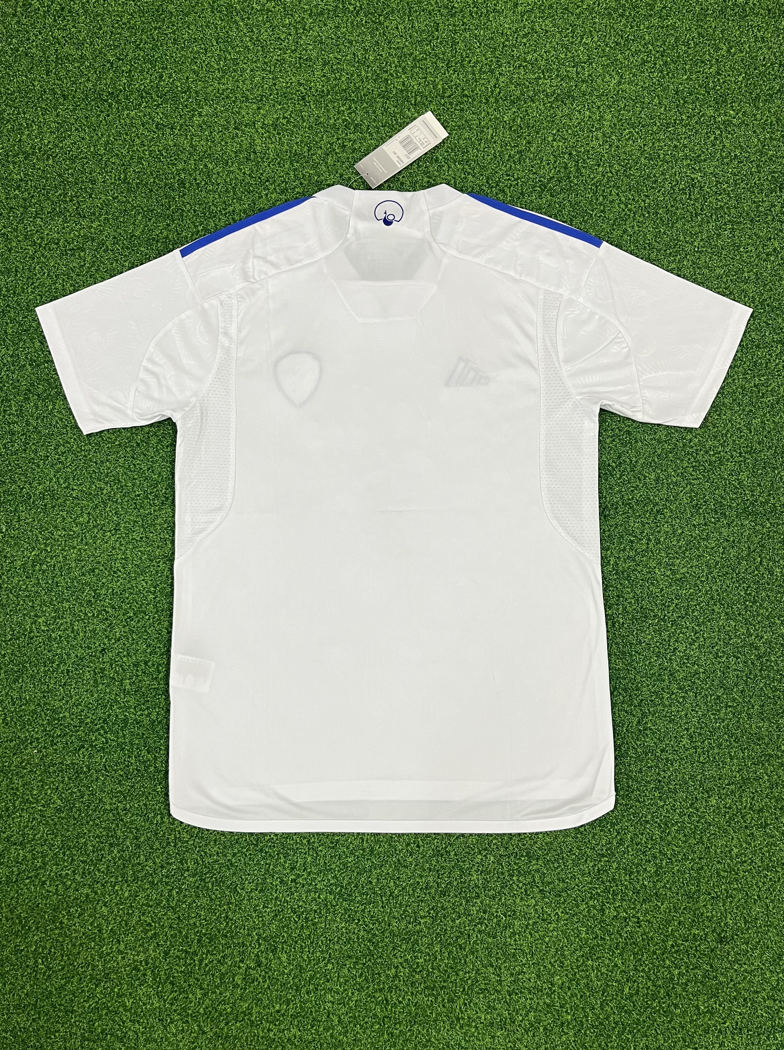 2425 Leeds United Home jersey.Player embroidery version
