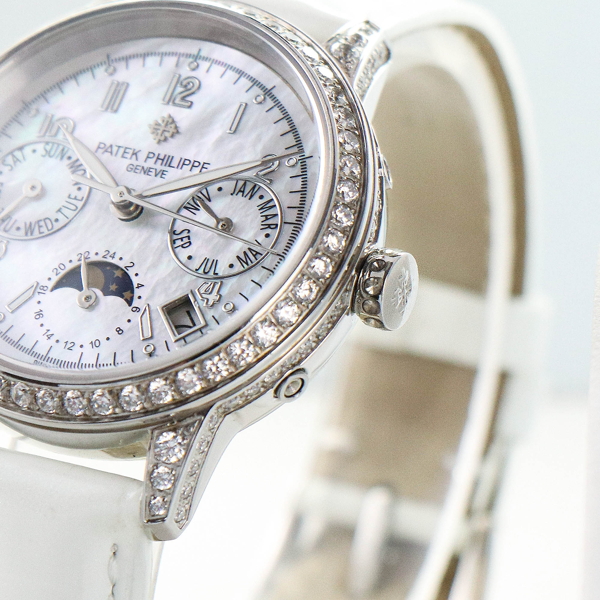 TOP Patek Philippe  Watch 35mm - White