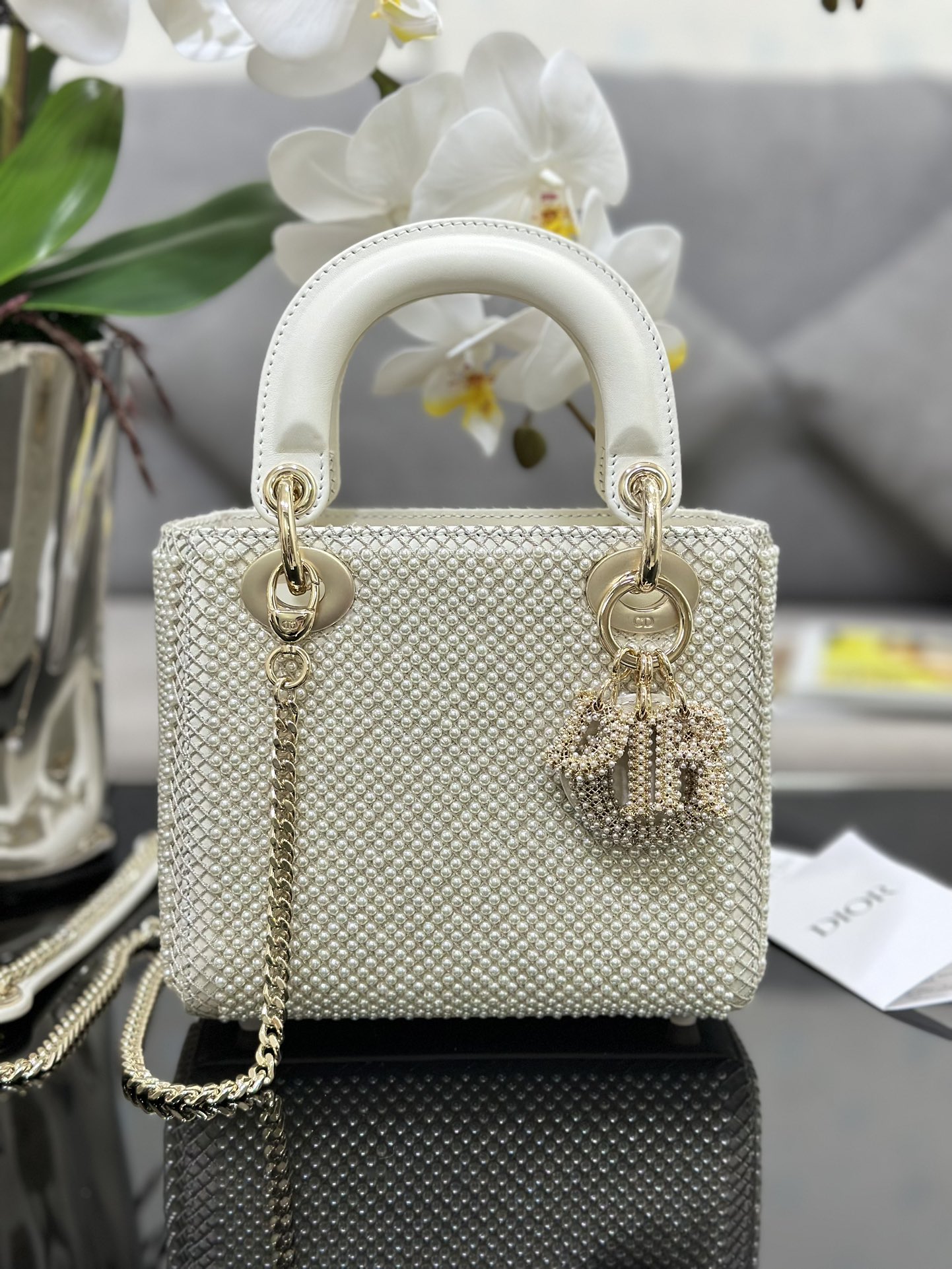 TOP Christian Dior Lady Dior Embroidered Pearl Bag 12*10.2*5cm/17*15*7cm - White - GHW