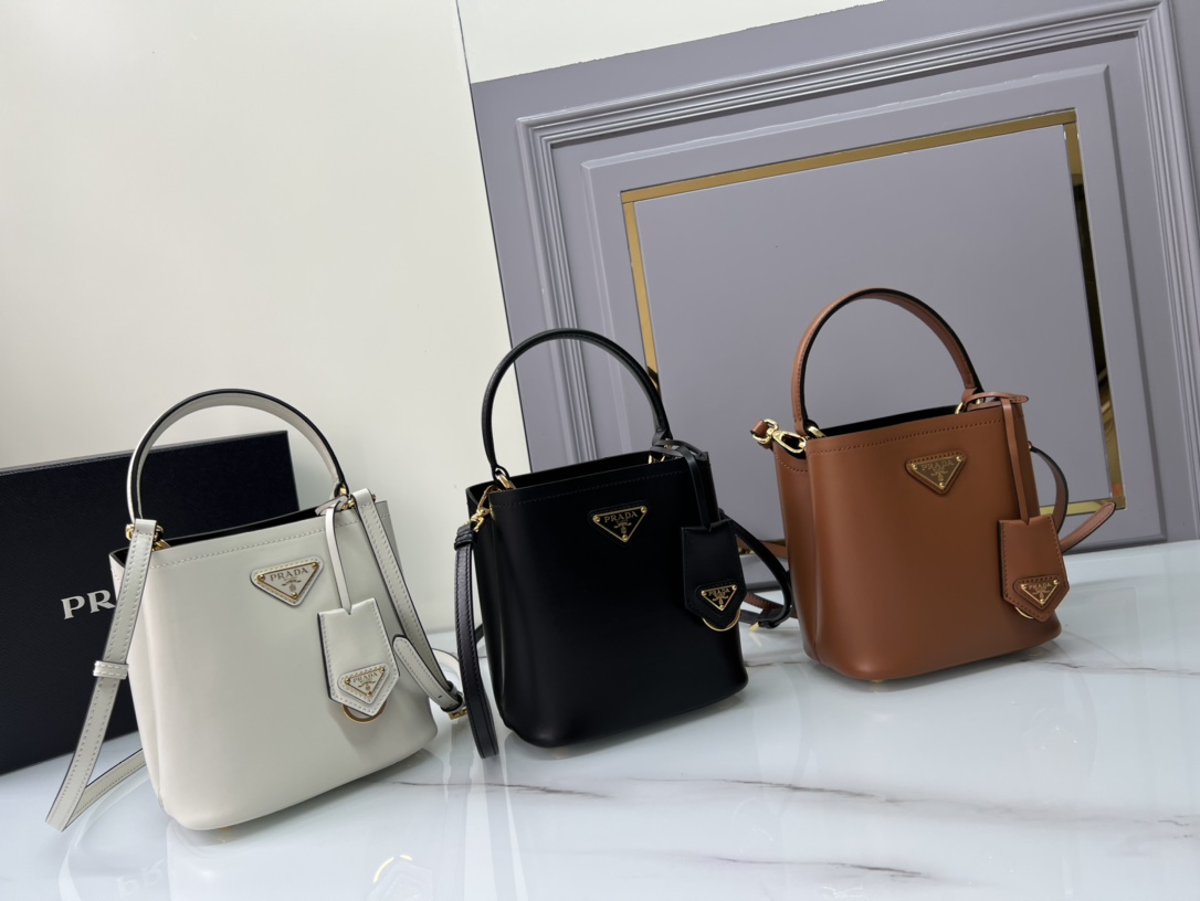 TOP PRADA Panier Bag Plain Cowhide Leather with lambskin Lining 15x16x9.5cm - 3 Color