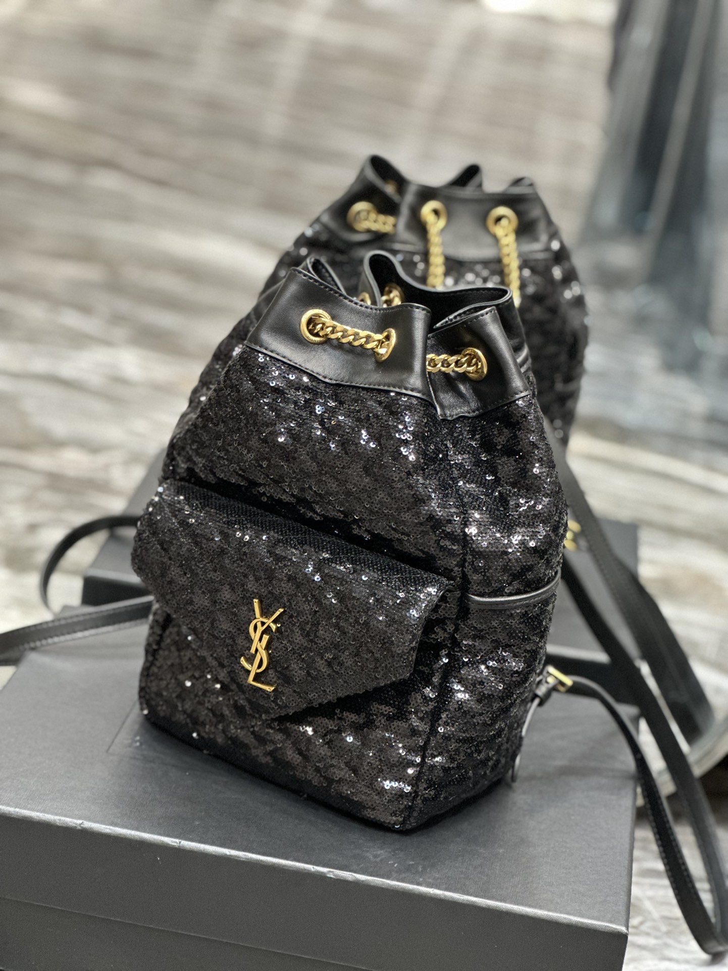 TOP Yves Saint Laurent YSL Joe Black Beaded & Sheepskin