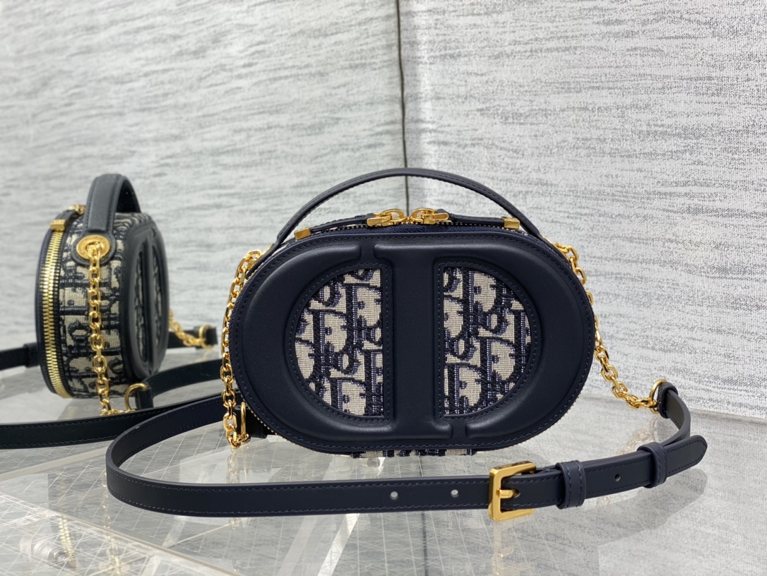TOP Christian Dior Signature Oval Camera Bag 18*6.5*11cm -3 Colors