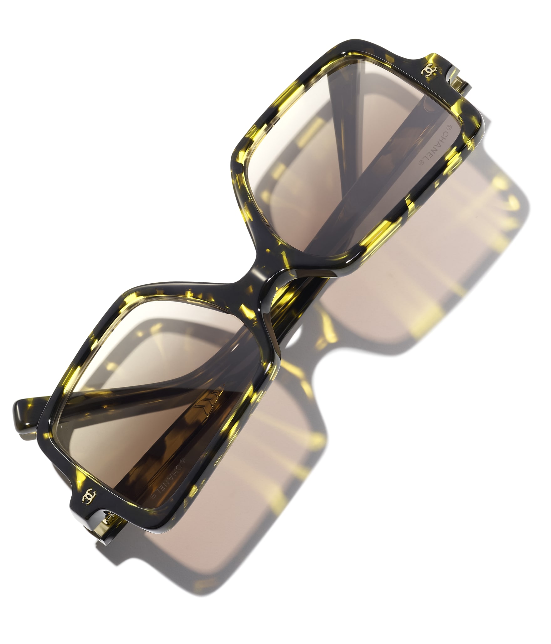 CHANEL Square Sunglasses A71773X08101S