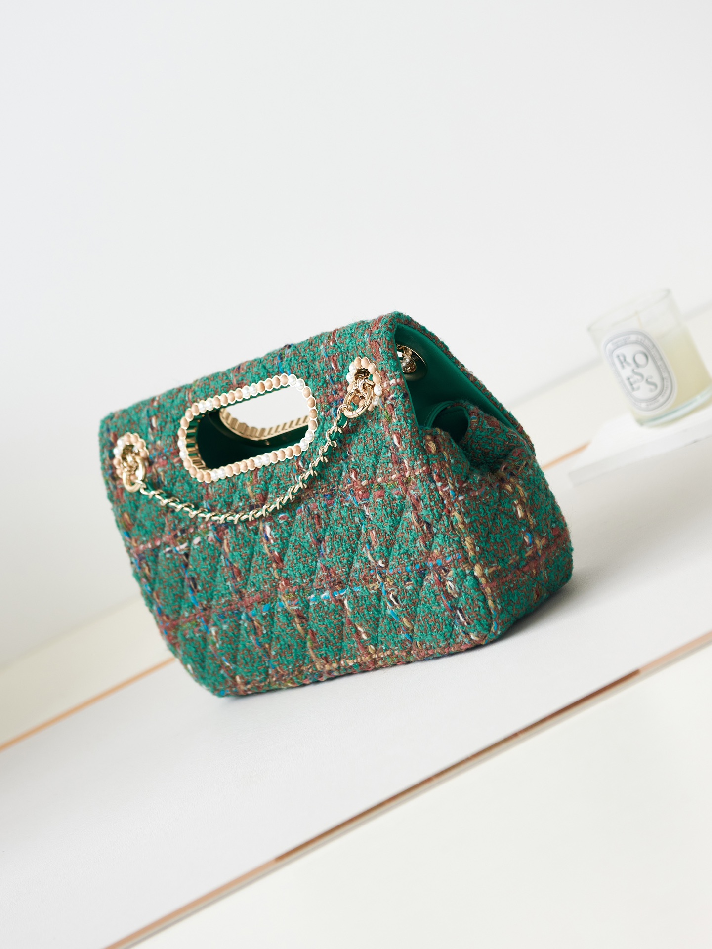 TOP CHANEL Pearl Chain Bag 19x29x9cm - Green