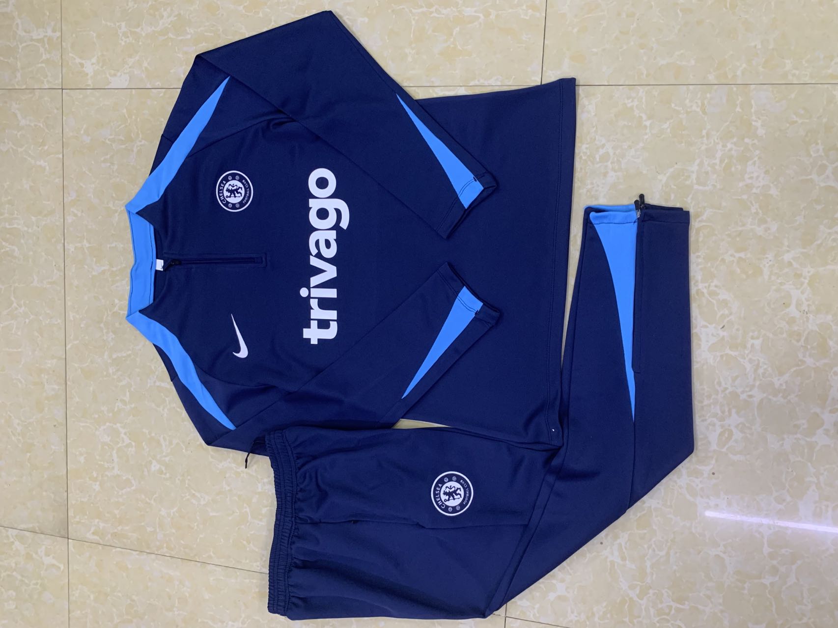 2024-25 Chelsea  Blue Football Half Pull Training Suit