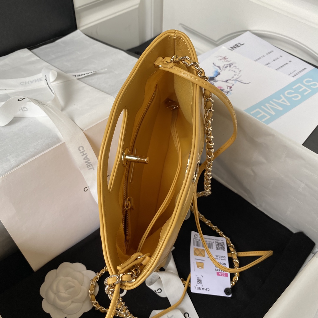 Tops CHANEL Mini 31bag 22x23x5.5cm - Yellow