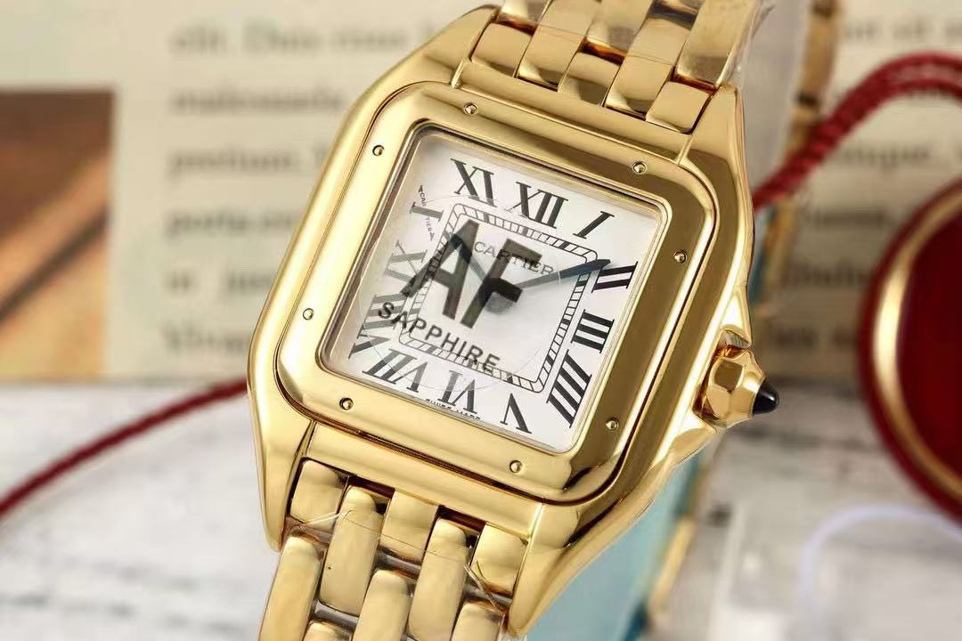 TOP Cartier Watch  - Gold