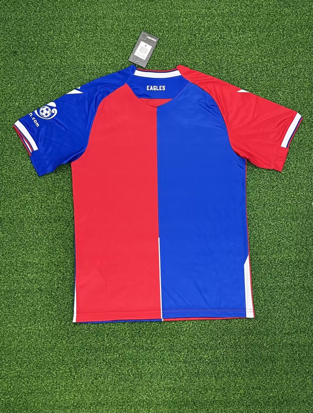 2425 Crystal Palace   Home  jersey.Player embroidery version