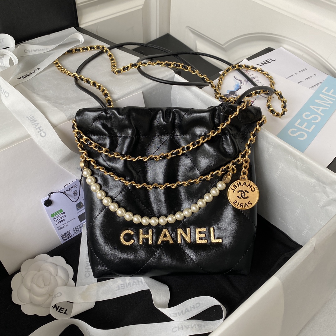 TOP CHANEL 23S Mini 22 Bag - GHW - Black
