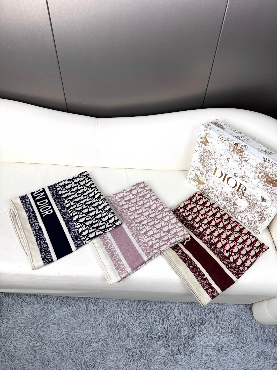 TOP Christian Dior Twin Square Scarf 140x140cm - 3 Colors