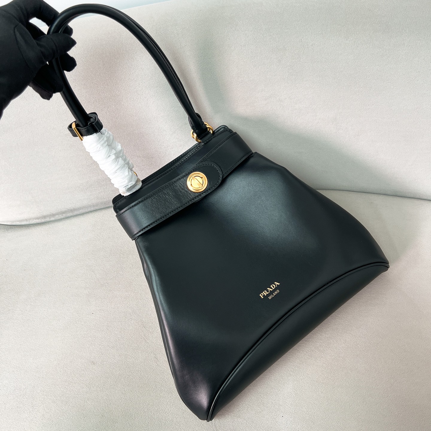 TOP PRADA Carey Leather Handbag  31*28*5cm - Black