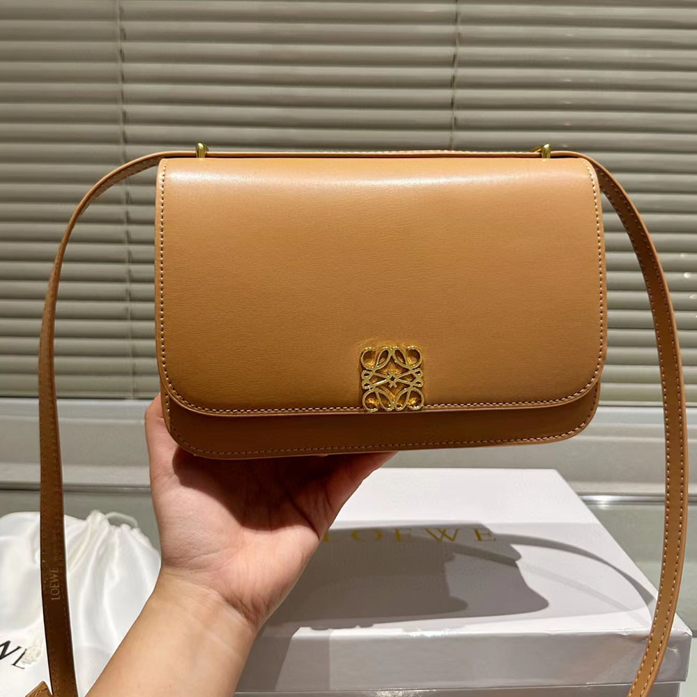 Loewe Goya Cowhide Shoulder Bag(Replica)