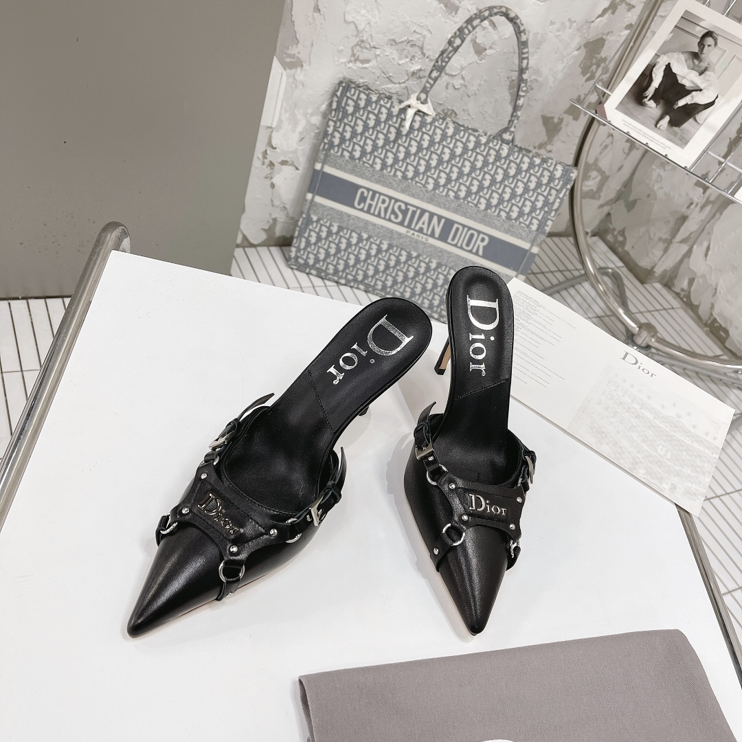 TOP Christian Dior CD Logo Leather Sandals - Black